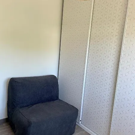Semesterbostad 3 Pieces Renove Avec Jardin Antibes